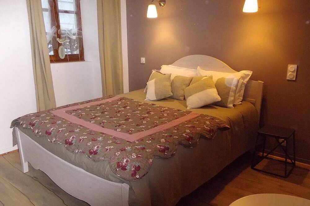 Photo of Bedroom in Laroquebrou