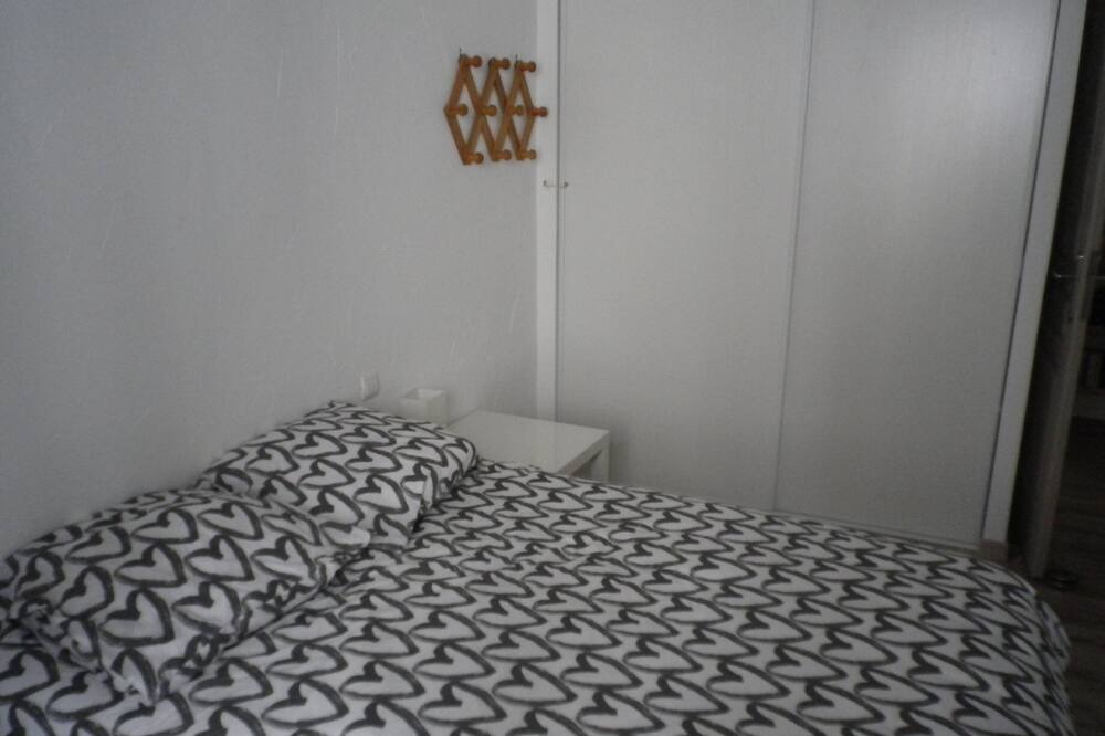 Photo of Bedroom in Ille-sur-Tet