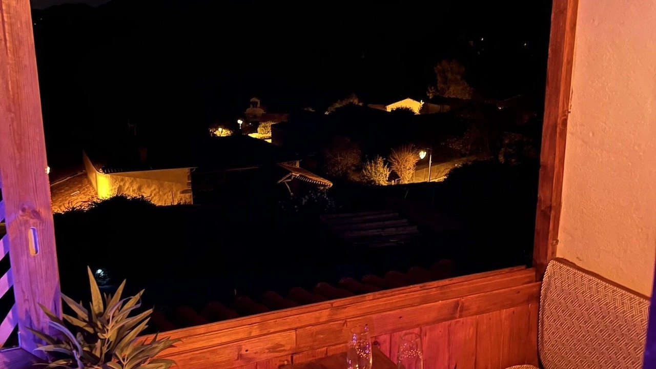 Photo of Outdoor in Crechets