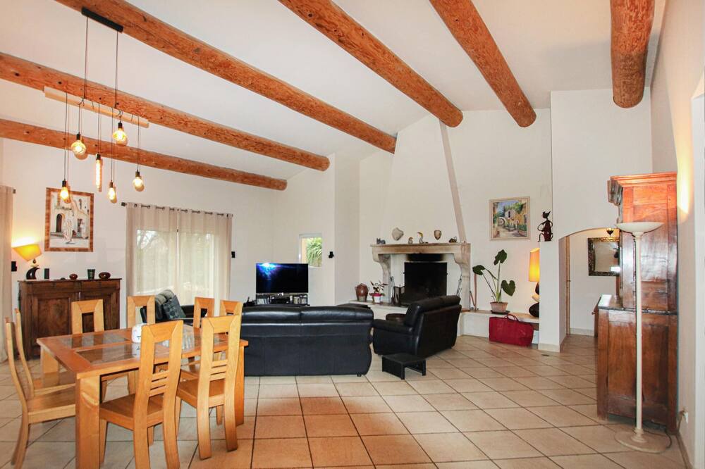 Photo of Bedroom in Savasse