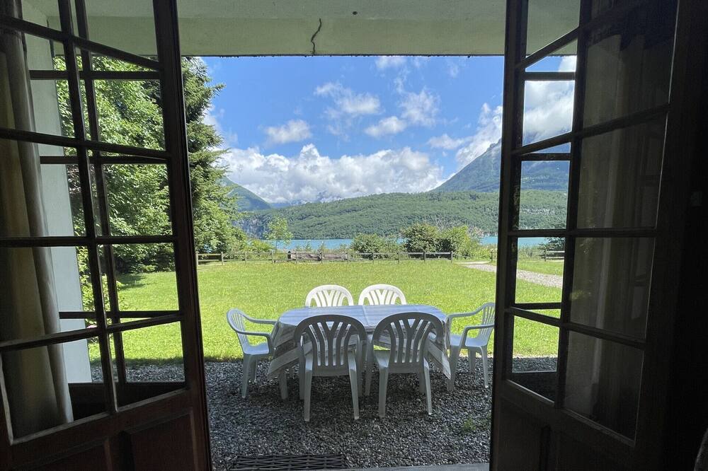 Photo of Livingroom in Saint-Jorioz