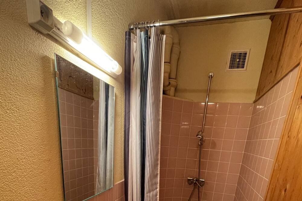 Photo of Bathroom in Saint-Jorioz