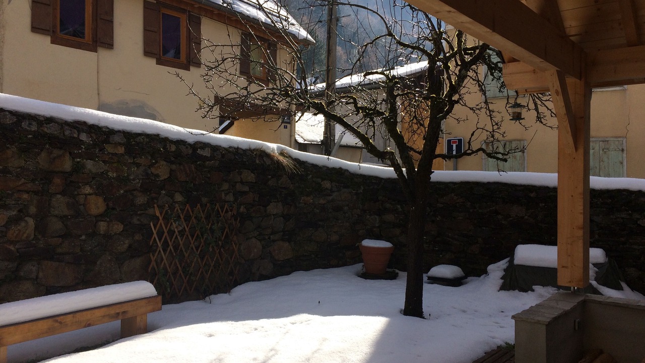 Photo of Patio Balcony in Saint-Mamet