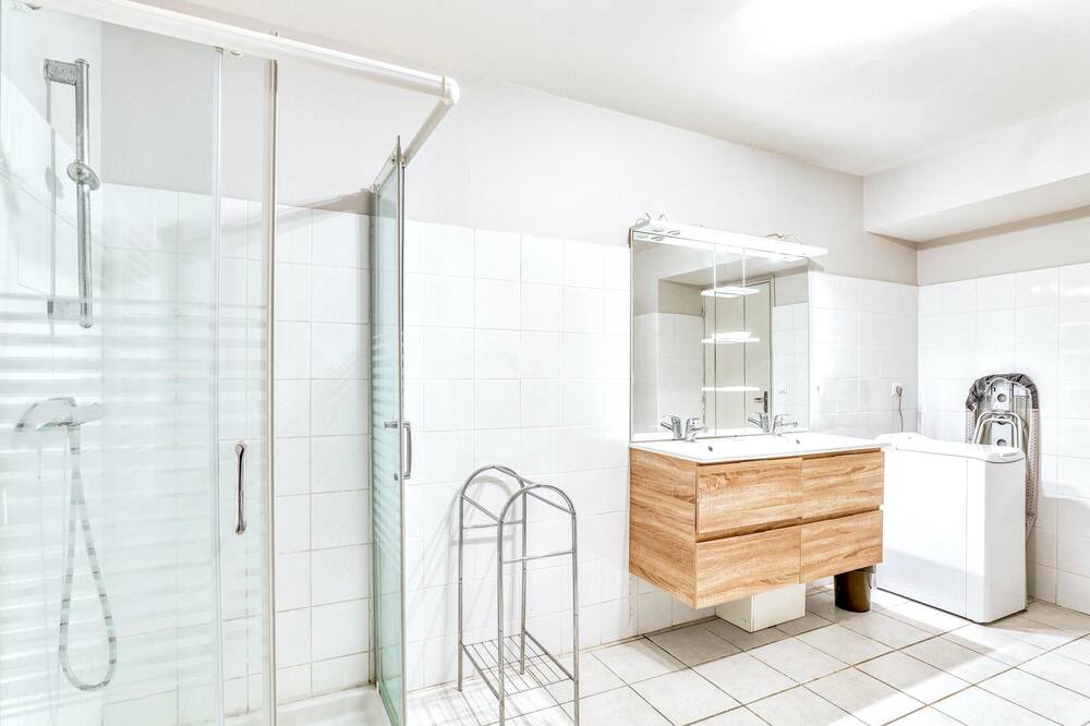 Photo of Bathroom in Puycelci