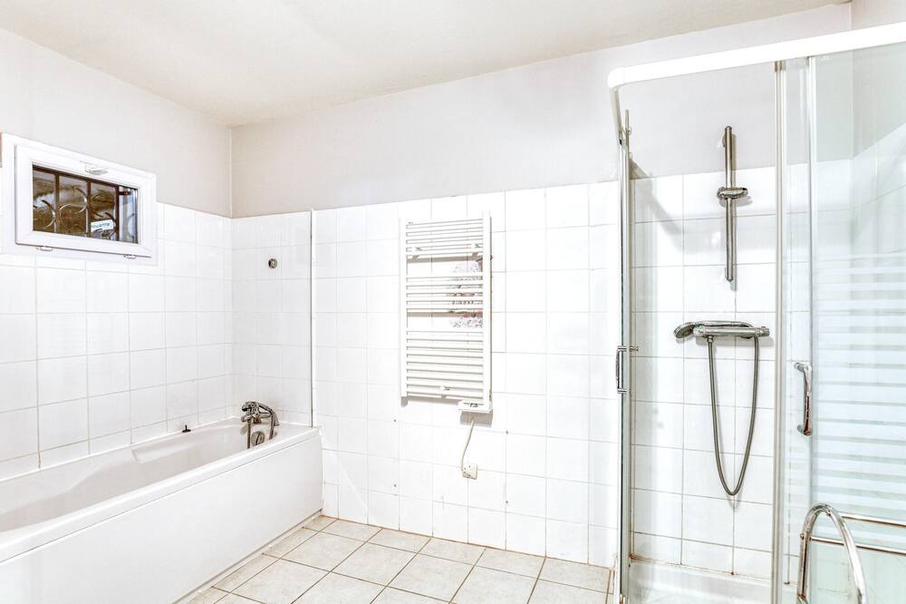 Photo of Bathroom in Puycelci