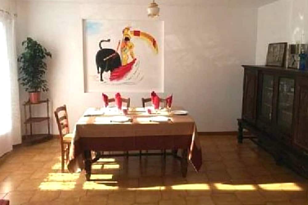 Photo of Livingroom in Pia