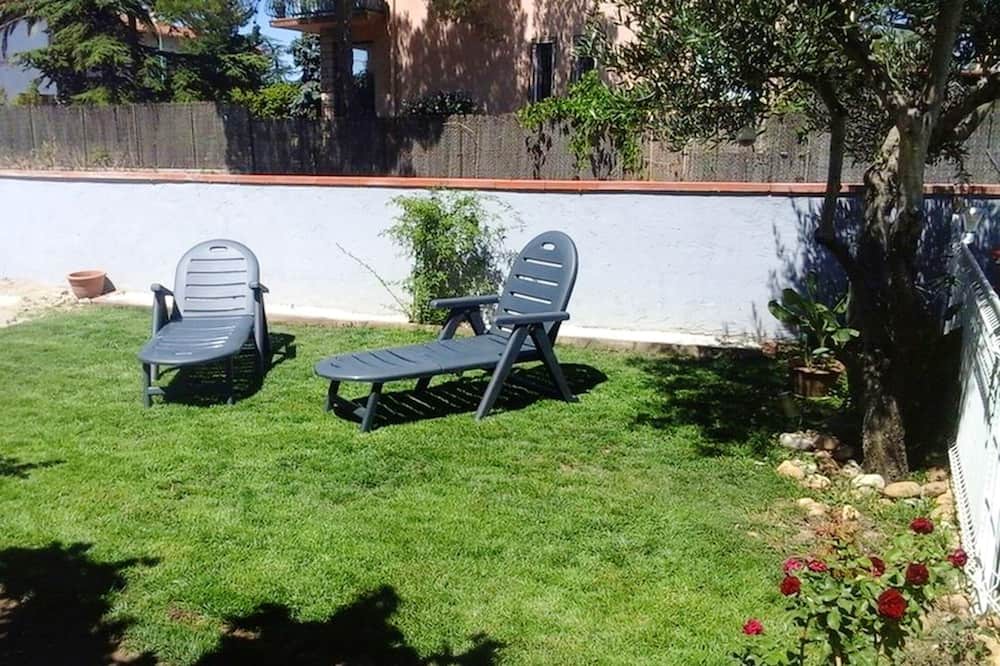 Photo of Outdoor in Pia