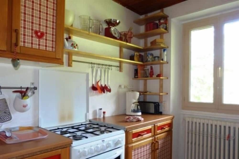 Photo of Kitchen in Nancroit