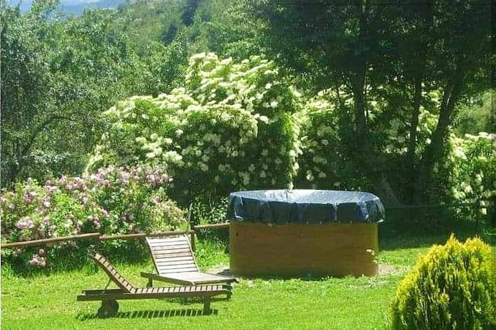 Photo of Outdoor in Ardanue