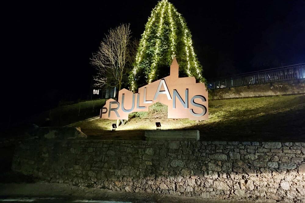 Photo of Others in Prullans