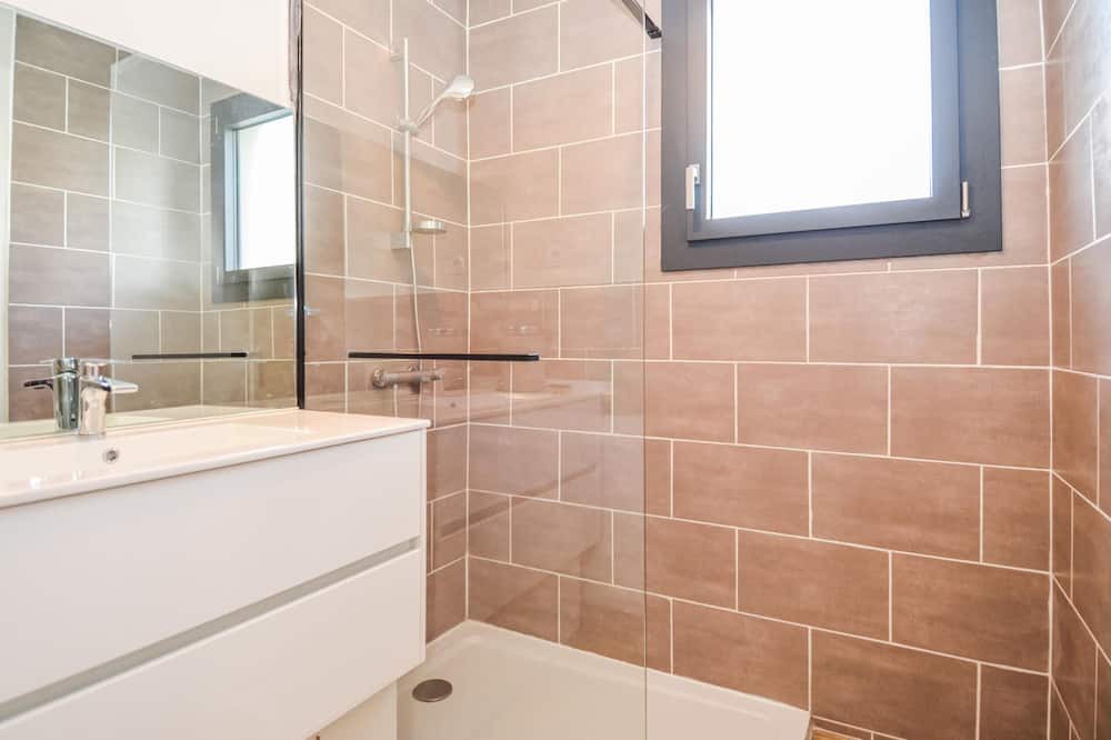 Photo of Bathroom in Rochemaure