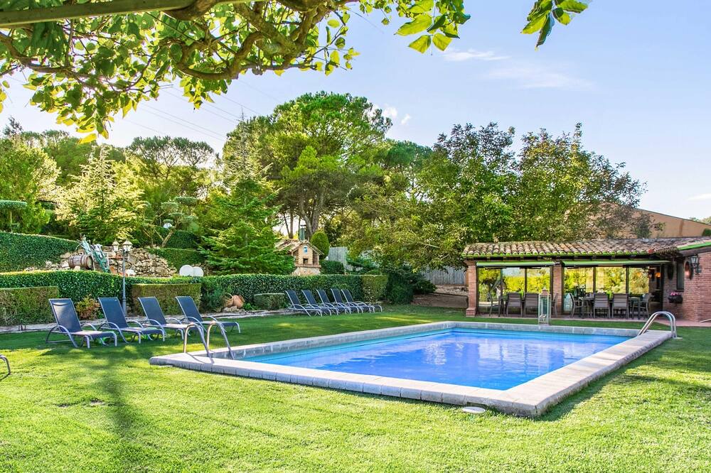 Photo of Outdoor in Capellades