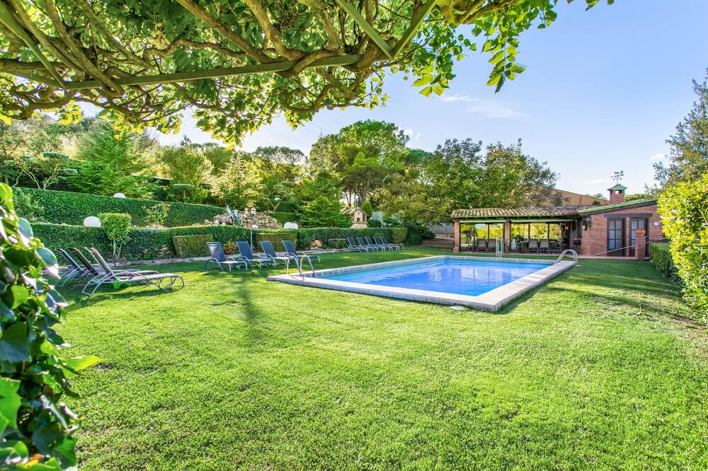 Photo of Outdoor in Capellades