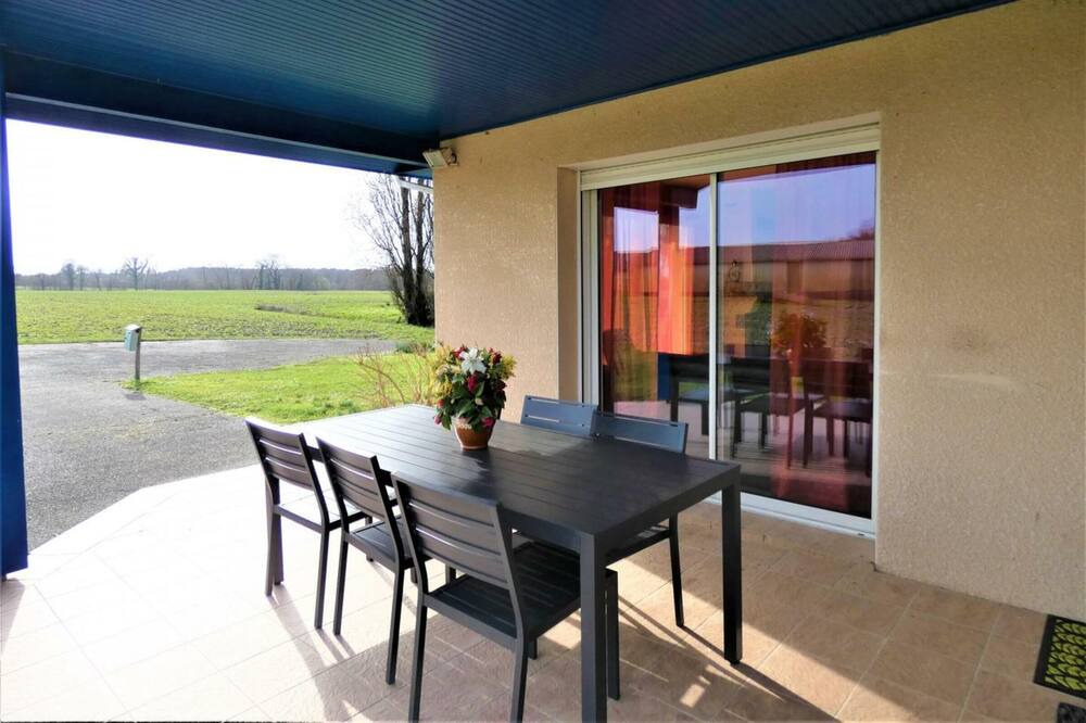 Photo of Patio Balcony in Saint-Jean-de-Marsacq