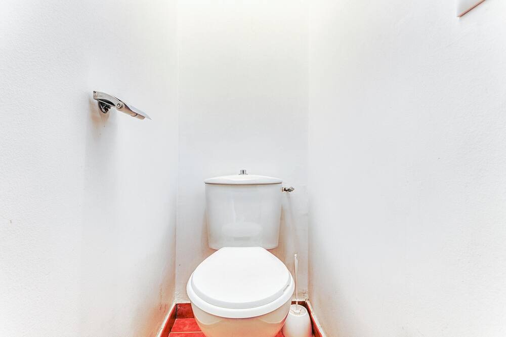 Photo of Bathroom in Argentat