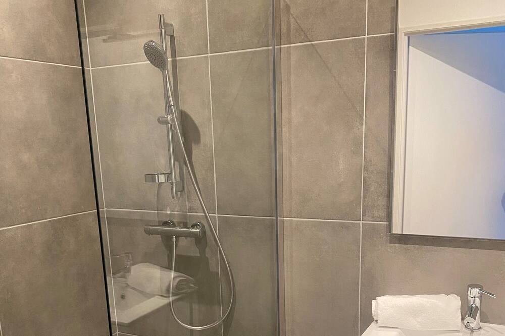 Photo of Bathroom in Ruoms