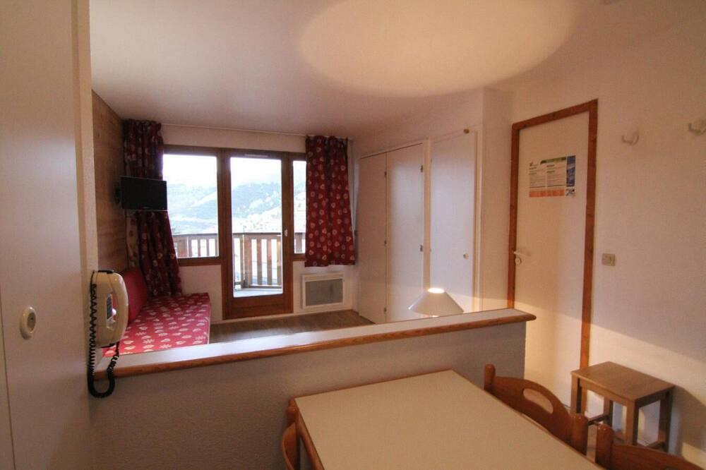 Photo of Livingroom in Jeux