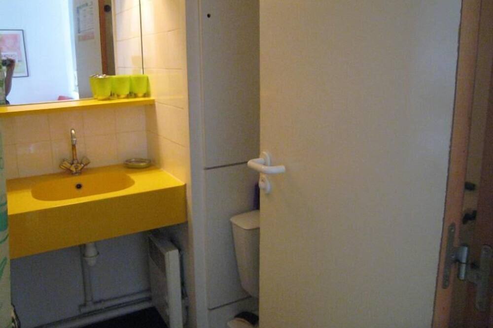 Photo of Bathroom in Jeux