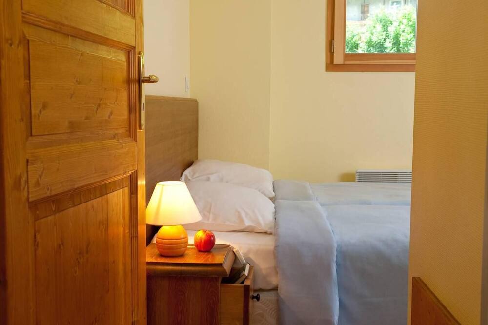 Photo of Bedroom in Saint-Jean-d'Arves