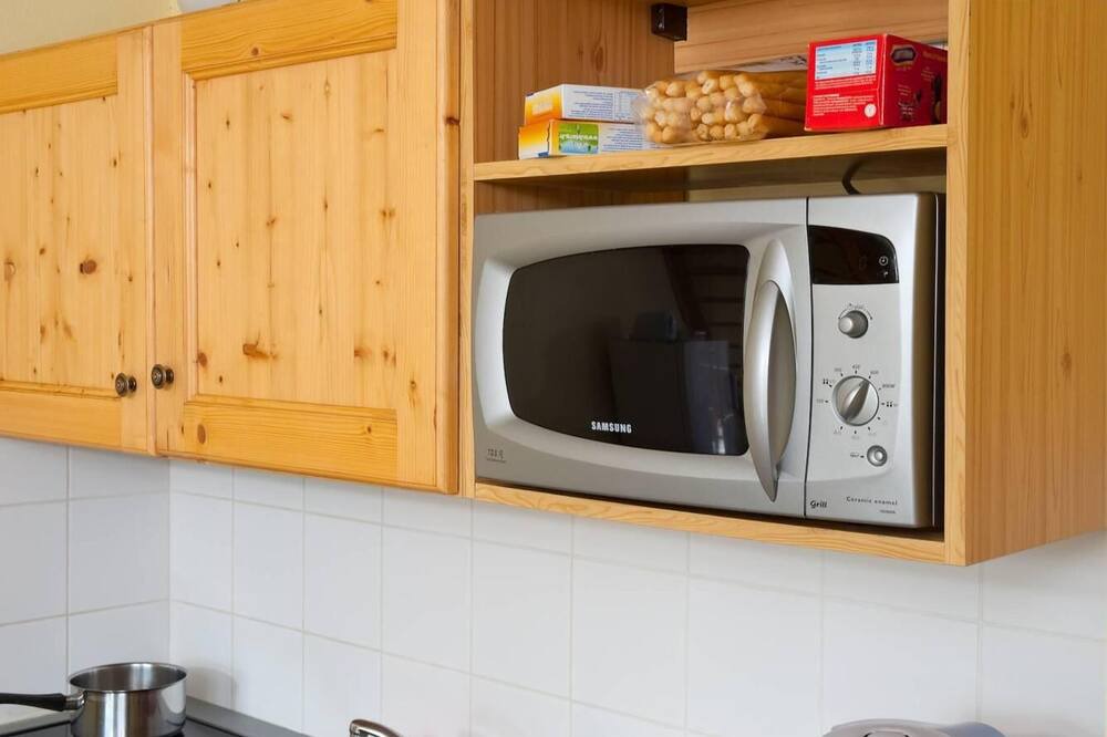 Photo of Kitchen in Saint-Jean-d'Arves