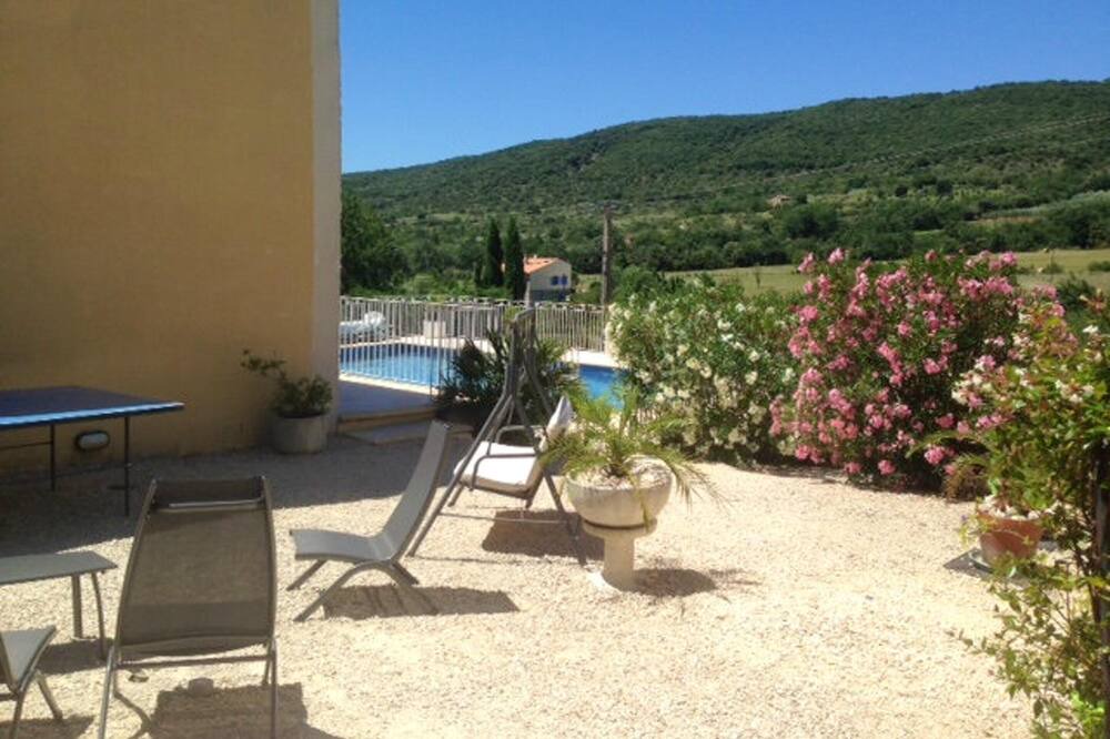 Photo of Outdoor in Lagorce