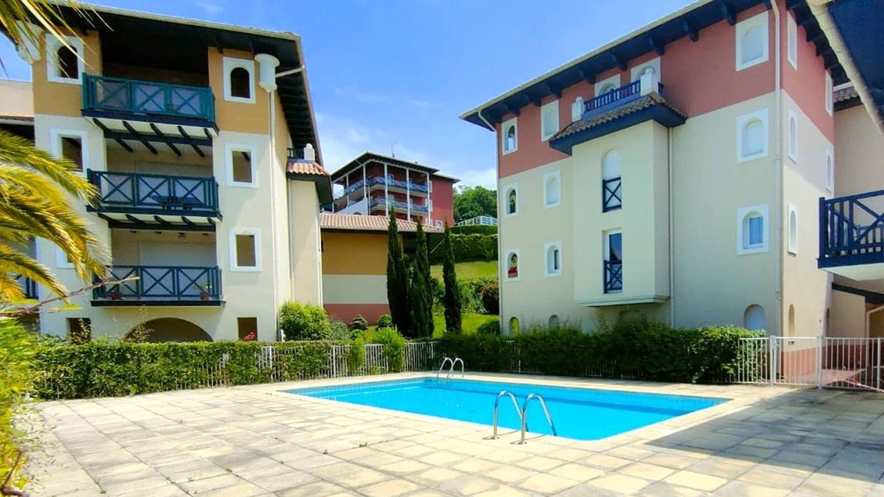 Photo of Outdoor in Behobie