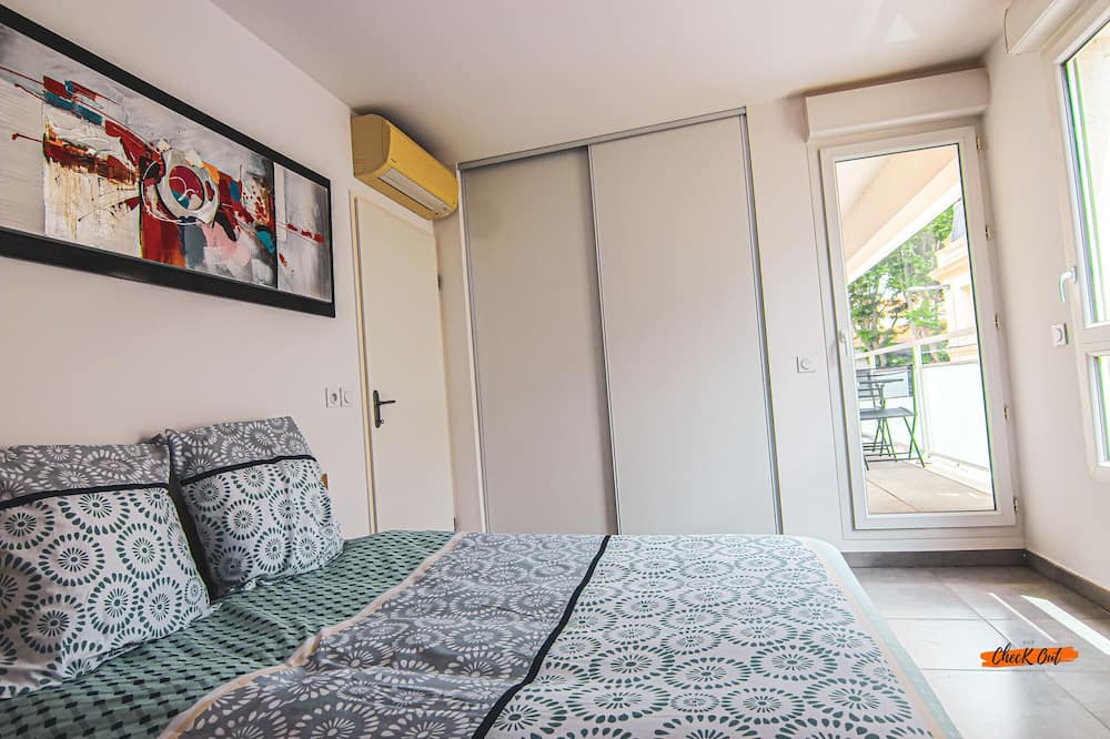 Photo of Bedroom in Clemenceau