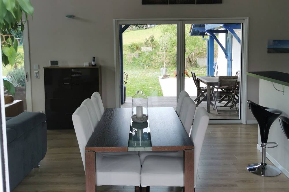 Photo of Livingroom in Lahonce