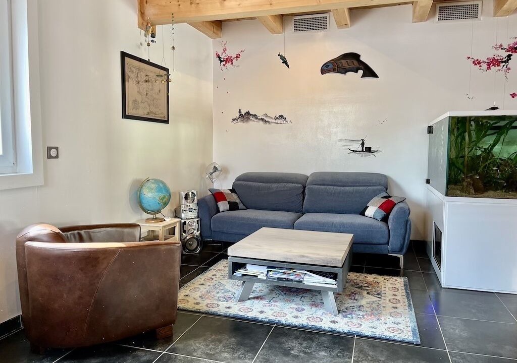 Photo of Livingroom in Teyran