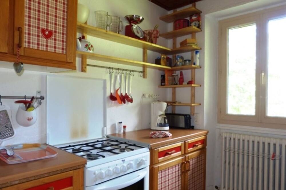 Photo of Kitchen in Nancroit