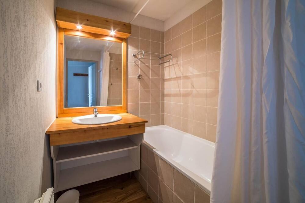 Photo of Bathroom in Albiez-le-Vieux
