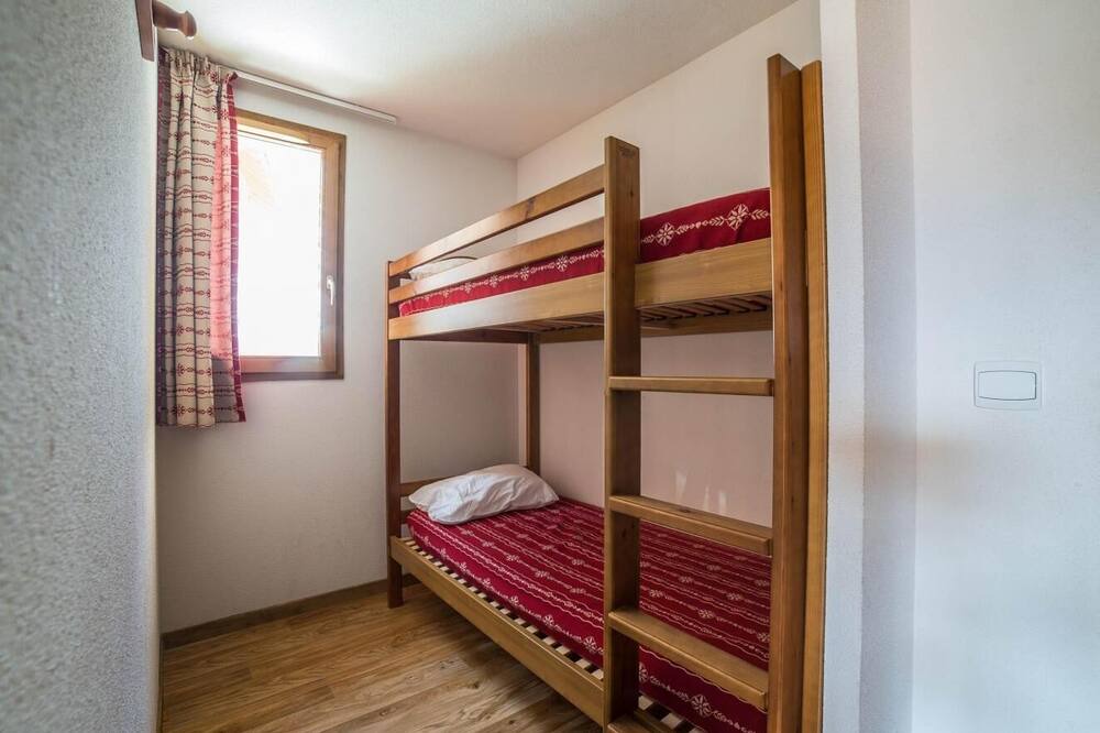 Photo of Bedroom in Albiez-le-Vieux