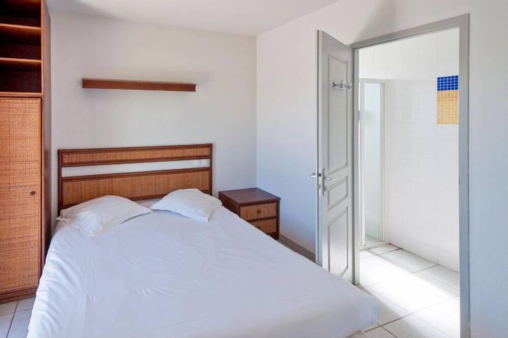 Photo of Bedroom in Chateauneuf-sur-Isere