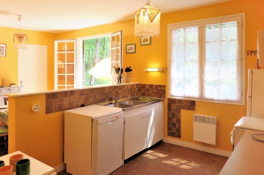 Photo of Kitchen in Saint-Laurent-de-Medoc