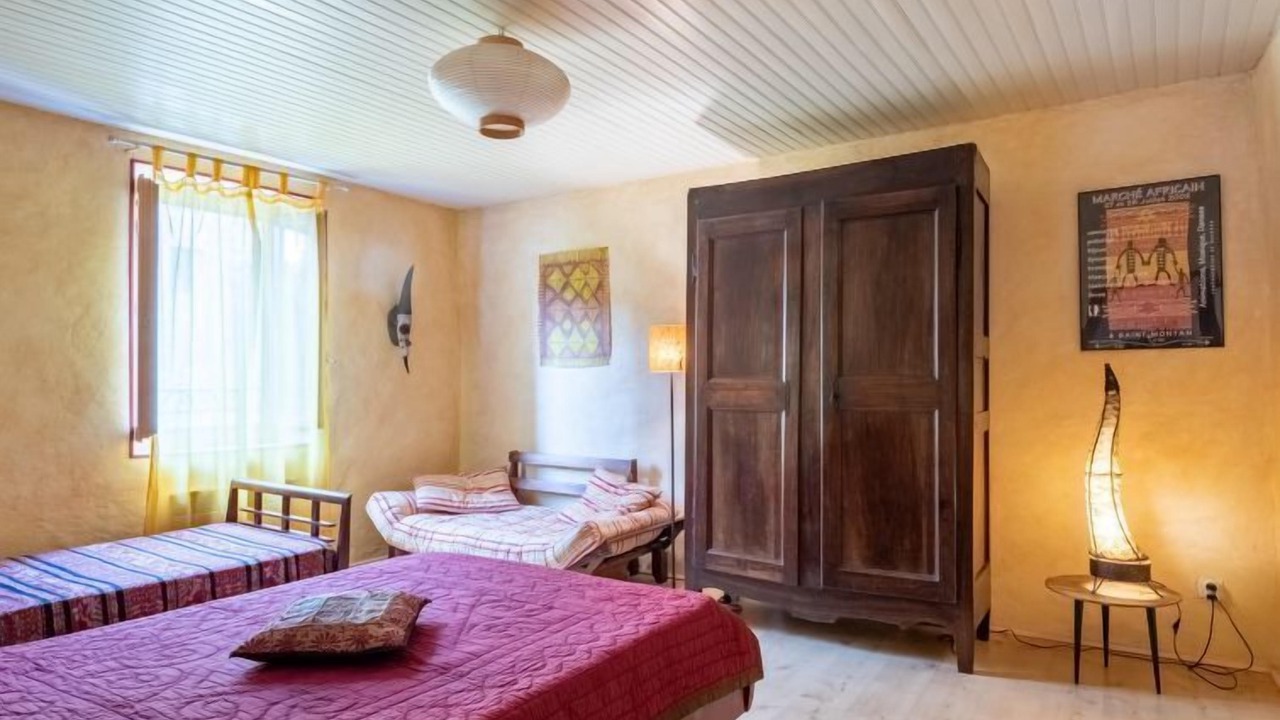Photo of Bedroom in Saint-Montan