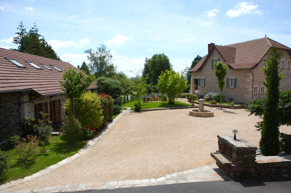 Photo of Outdoor in Linac