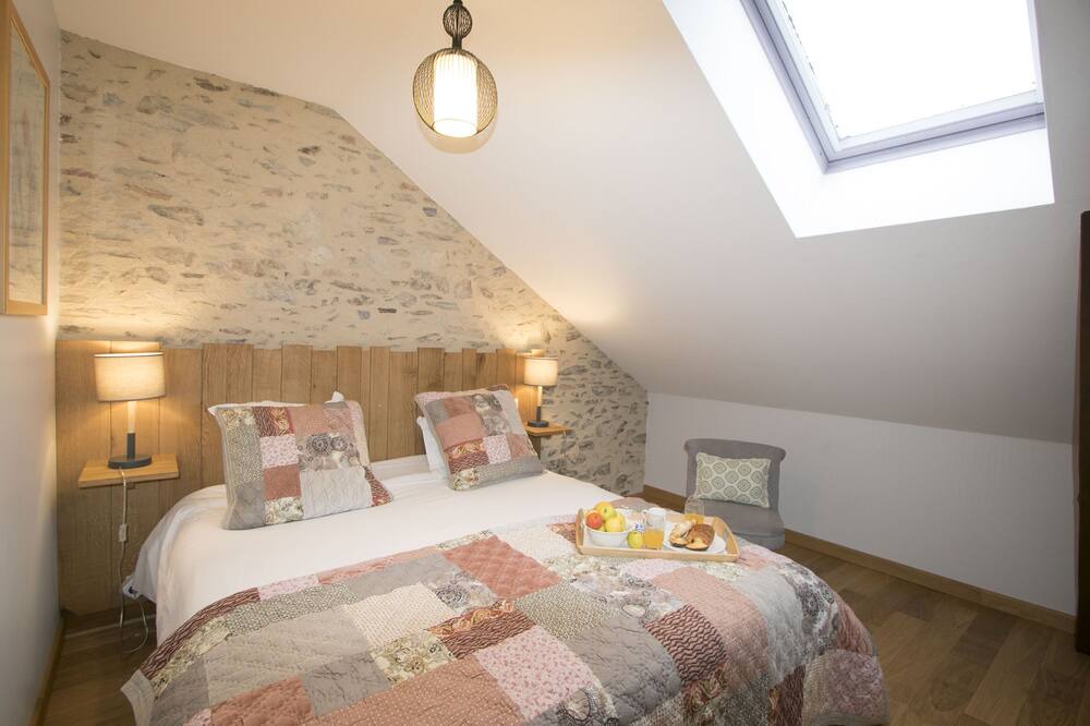 Photo of Bedroom in Linac