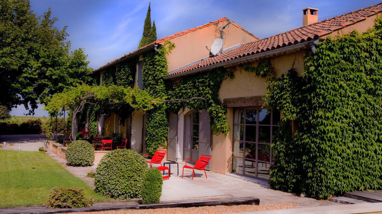 Photo of Outdoor in Violes