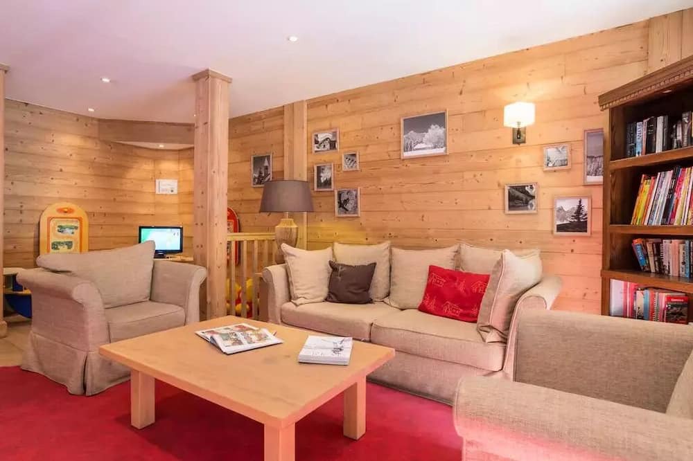 Photo of Livingroom in Courchevel