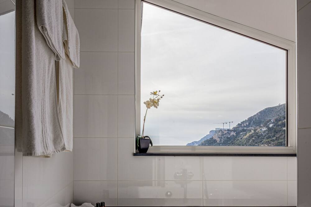 Photo of Bathroom in Old Town