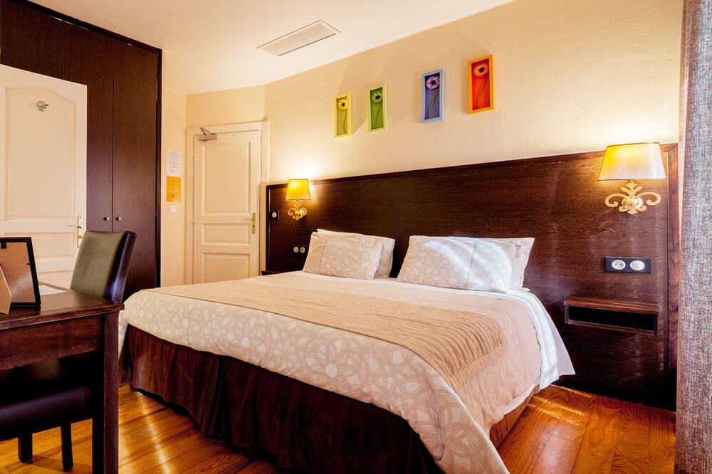 Photo of Bedroom in Old Town