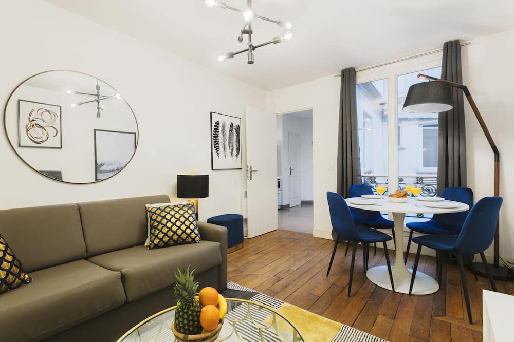Photo of Livingroom in Saint-Victor