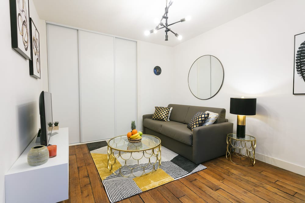 Photo of Livingroom in Saint-Victor