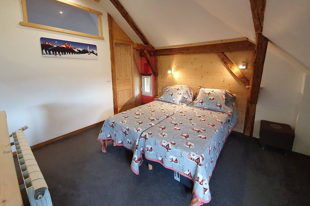 Photo of Bedroom in Chaparon