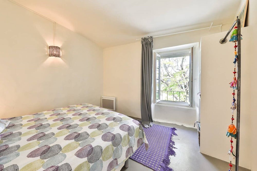 Photo of Bedroom in Sainte-Cecile-les-Vignes