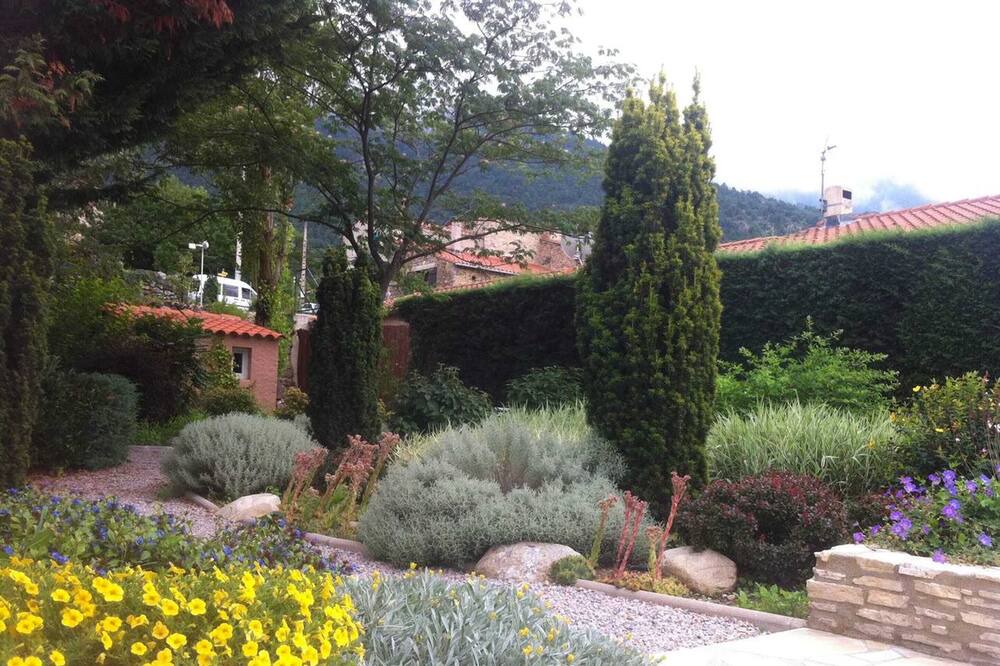 Photo of Outdoor in Fillols