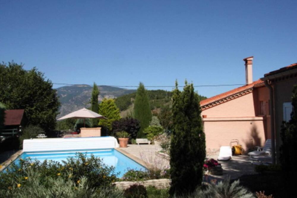 Photo of Outdoor in Fillols