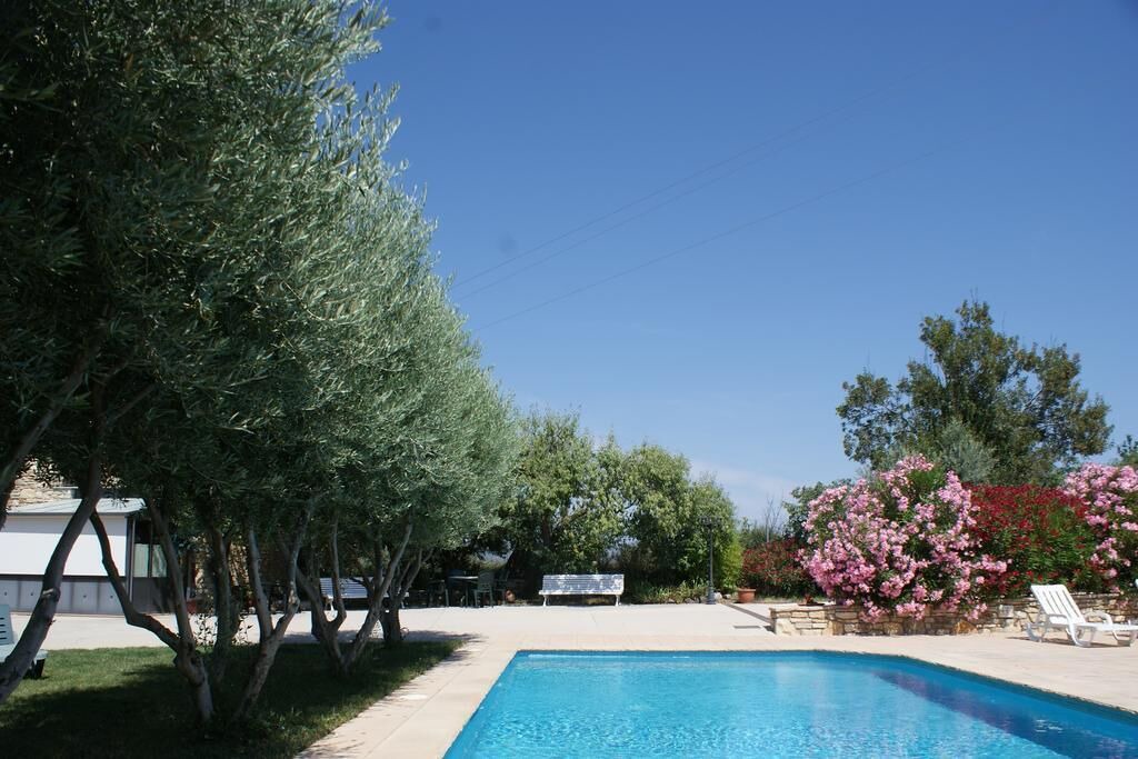 Photo of Outdoor in Collmorter