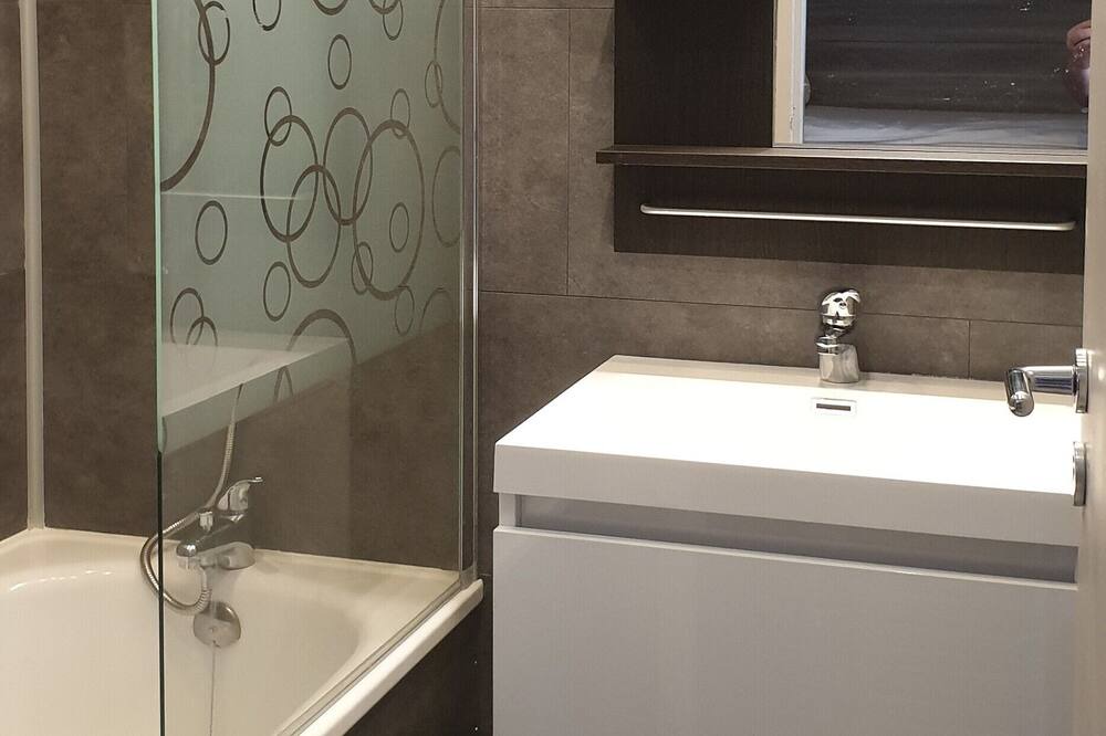 Photo of Bathroom in Villard-Reculas
