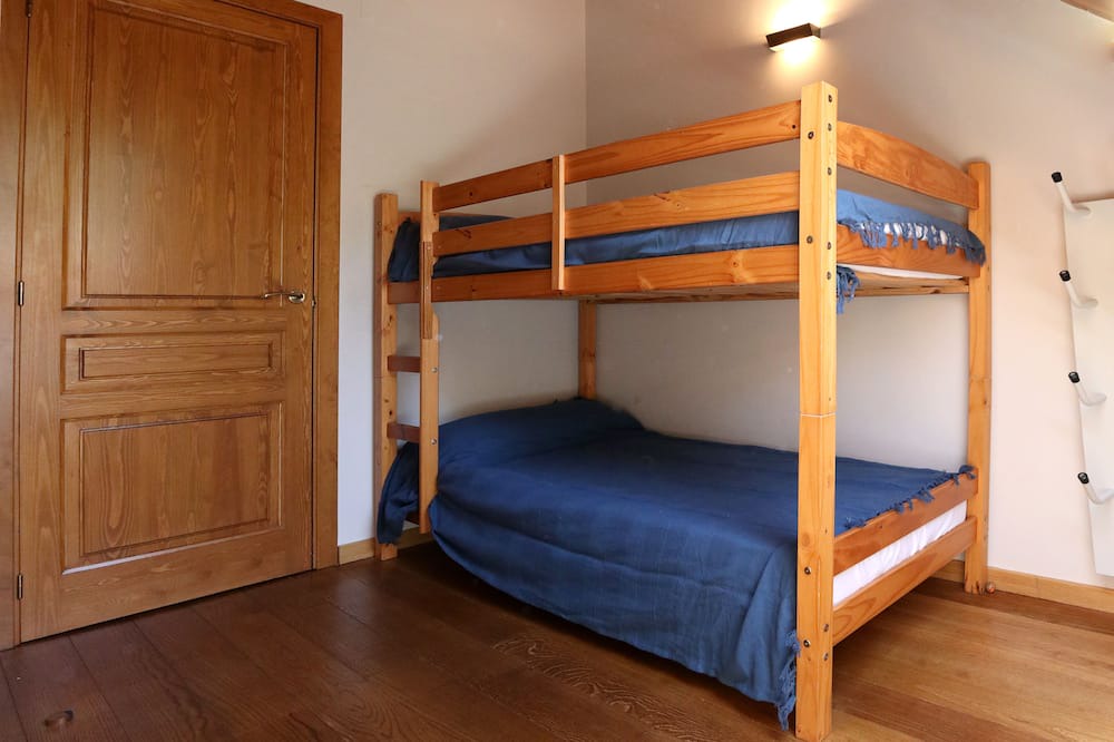 Photo of Bedroom in Esterri D'Aneu